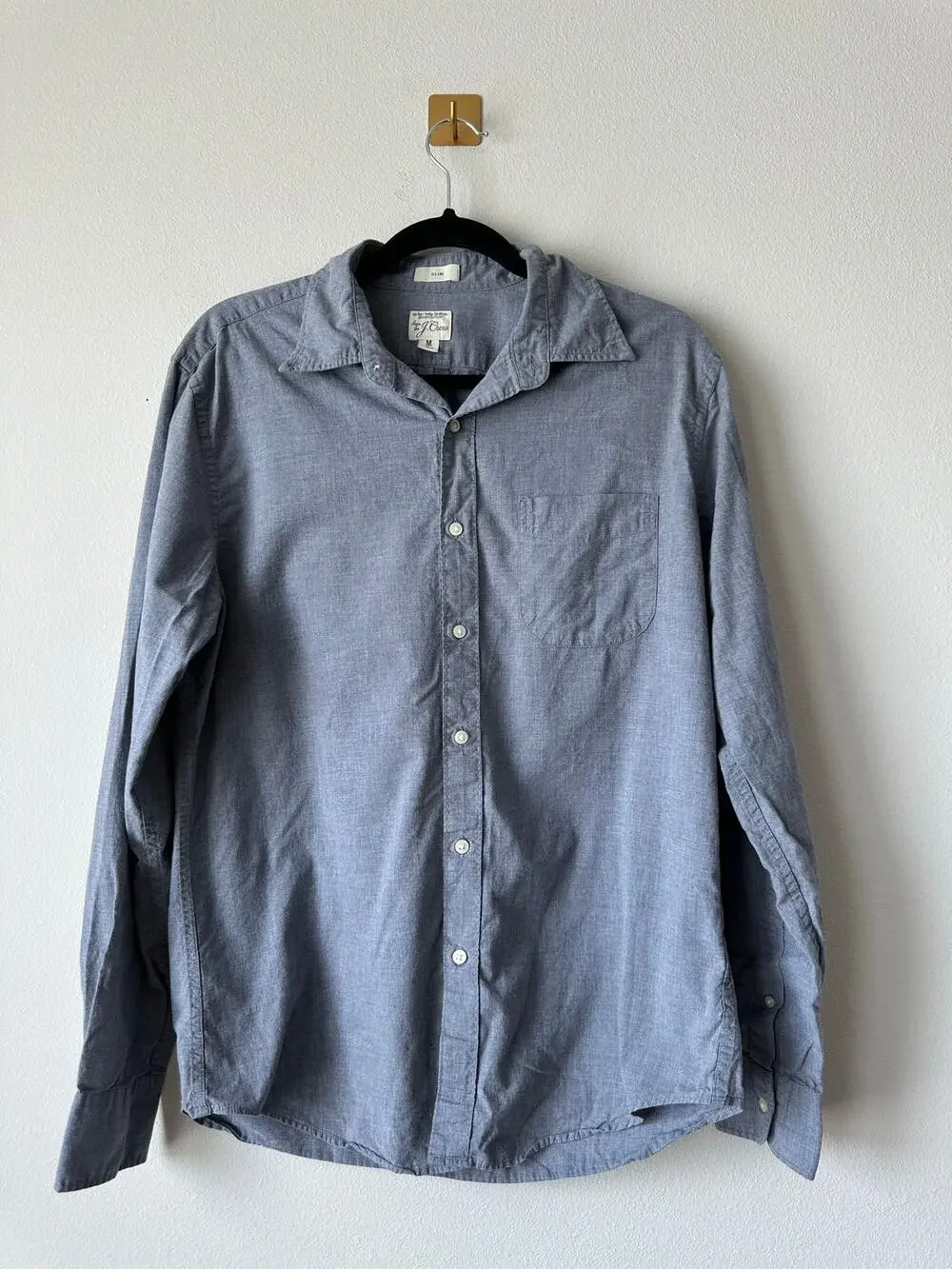 J.Crew Men’s Slim Fit Secret Wash Blue Chambray Button Down Shirt Coastal M